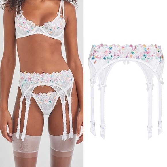 For Love and Lemons Outline Floral Garter White/Rainbow Small - Picture 1 of 11